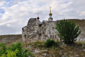 Костомаровский монастырь